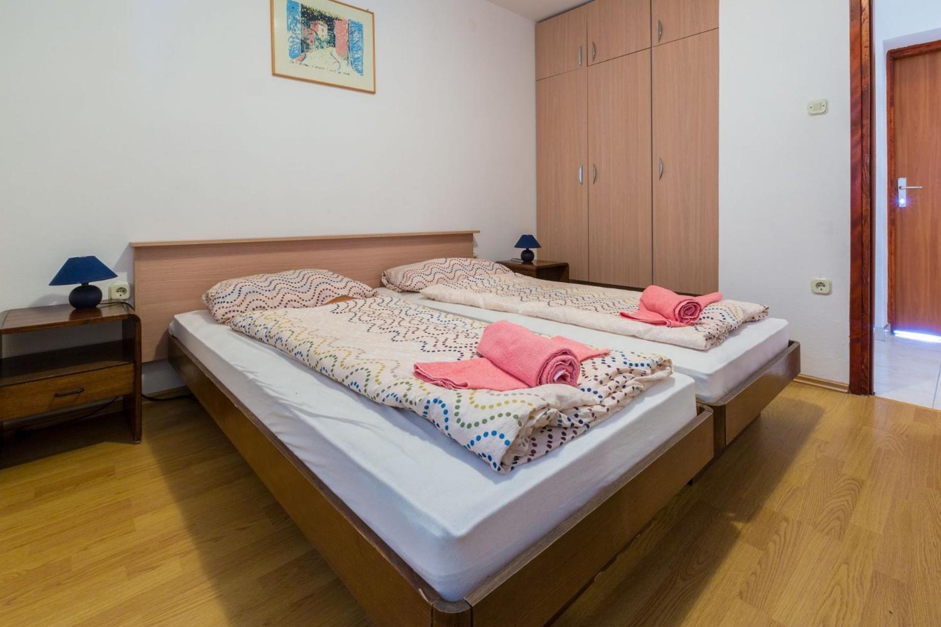 Apartments Tomica Novi Vinodolski Eksteriør bilde